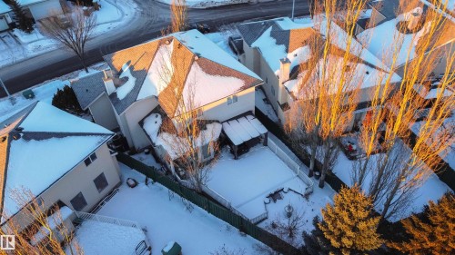 329 Heath Road, Edmonton, AB - Outdoor