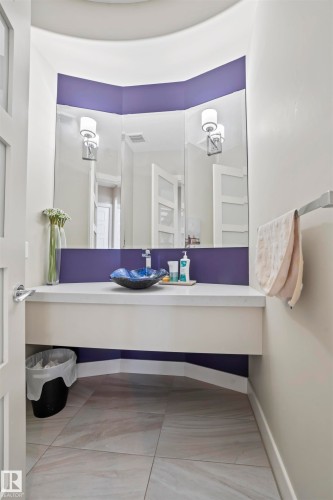 8948 20 Avenue, Edmonton, AB - Indoor