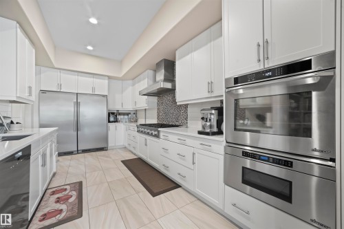 8948 20 Avenue, Edmonton, AB - Indoor Photo Showing Kitchen With Upgraded Kitchen