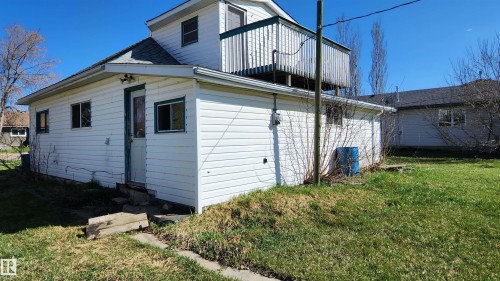 5012 51 Street, Mannville, AB - Outdoor With Exterior