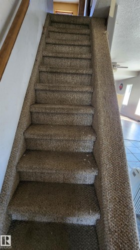 5012 51 Street, Mannville, AB - Indoor Photo Showing Other Room