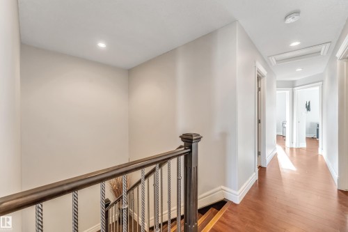 16756 60 Street, Edmonton, AB - Indoor Photo Showing Other Room