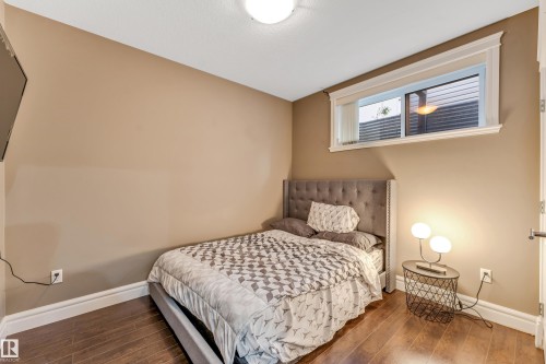 16756 60 Street, Edmonton, AB - Indoor Photo Showing Bedroom