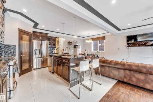 16756 60 Street, Edmonton, AB - Indoor Photo Showing Kitchen With Upgraded Kitchen