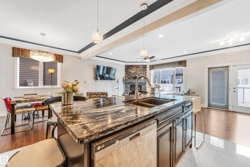 16756 60 Street, Edmonton, AB - Indoor Photo Showing Kitchen With Double Sink With Upgraded Kitchen