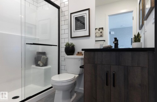 21120 25 Ave, Edmonton, AB - Indoor Photo Showing Bathroom