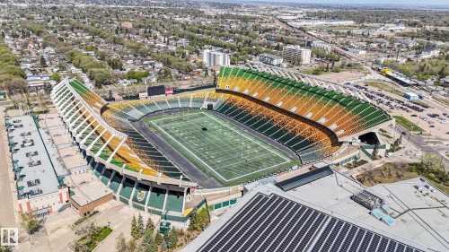 10730 93 Street, Edmonton, AB - Outdoor