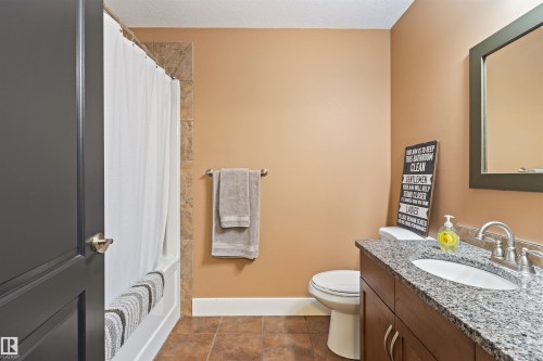 404 49119 Rr73, Rural Brazeau County, AB - Indoor Photo Showing Bathroom