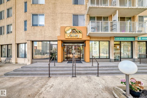 1203 12141 Jasper Avenue, Edmonton, AB - Outdoor