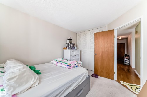 1203 12141 Jasper Avenue, Edmonton, AB - Indoor Photo Showing Bedroom