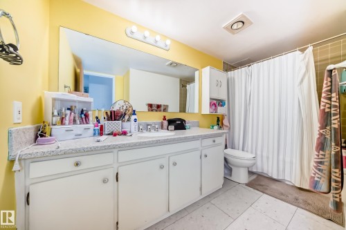 1203 12141 Jasper Avenue, Edmonton, AB - Indoor Photo Showing Bathroom