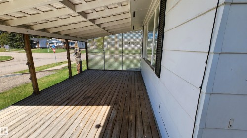 5413 50 Street, Elk Point, AB - Outdoor With Exterior