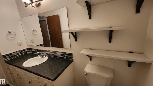 5413 50 Street, Elk Point, AB - Indoor Photo Showing Bathroom
