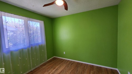 5413 50 Street, Elk Point, AB - Indoor Photo Showing Other Room