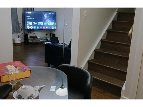 8337 156 Avenue, Edmonton, AB - Indoor Photo Showing Other Room