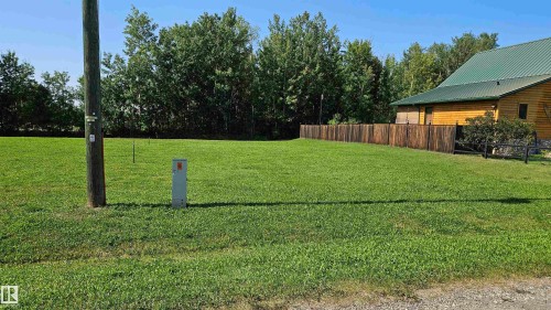 4220 43 Avenue, Rural Lac Ste. Anne County, AB 