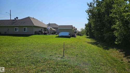 4220 43 Avenue, Rural Lac Ste. Anne County, AB 