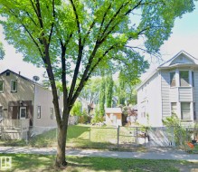 10858 92 Street  Edmonton, AB T5H 1V8