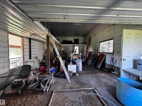 58031 Range Road 21, Rural Barrhead County, AB - Indoor Photo Showing Other Room
