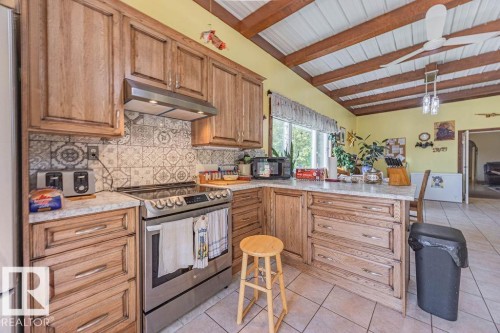 58031 Range Road 21, Rural Barrhead County, AB - Indoor Photo Showing Kitchen