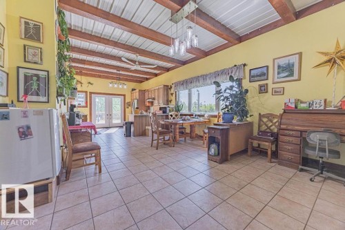 58031 Range Road 21, Rural Barrhead County, AB - Indoor Photo Showing Other Room