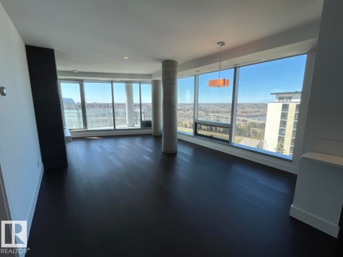 1003 11969 Jasper Avenue, Edmonton, AB - Indoor