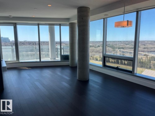 1003 11969 Jasper Avenue, Edmonton, AB - Indoor