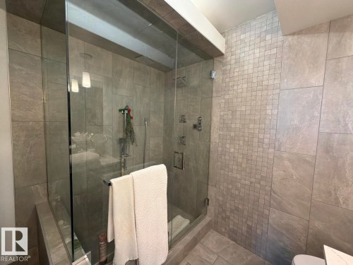 1003 11969 Jasper Avenue, Edmonton, AB - Indoor Photo Showing Bathroom