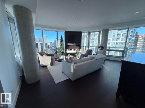 1003 11969 Jasper Avenue, Edmonton, AB - Indoor Photo Showing Living Room