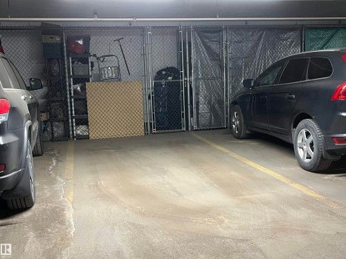1003 11969 Jasper Avenue, Edmonton, AB - Indoor Photo Showing Garage