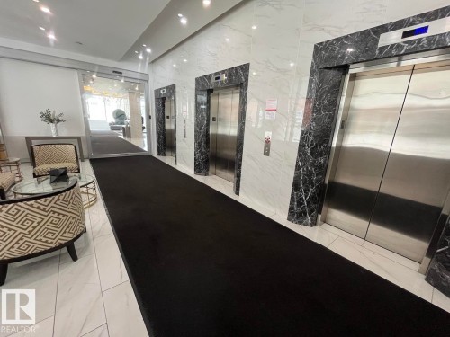 1003 11969 Jasper Avenue, Edmonton, AB - Indoor Photo Showing Other Room