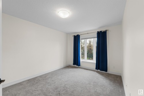 9654 83 Avenue, Edmonton, AB - Indoor Photo Showing Other Room