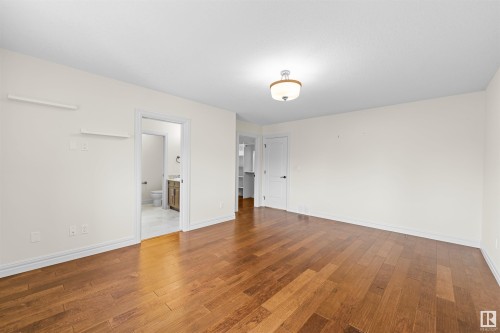 9654 83 Avenue, Edmonton, AB - Indoor Photo Showing Other Room