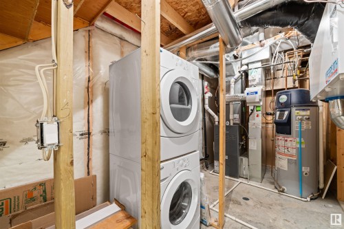 9654 83 Avenue, Edmonton, AB - Indoor Photo Showing Laundry Room