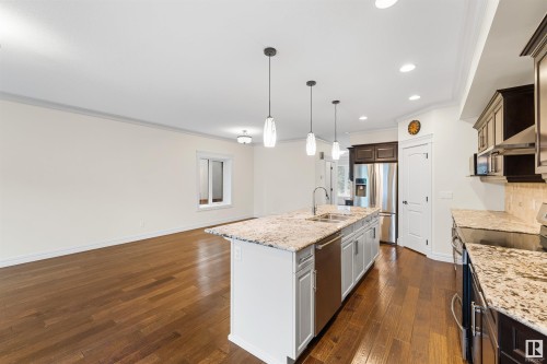 9654 83 Avenue, Edmonton, AB - Indoor Photo Showing Kitchen With Upgraded Kitchen