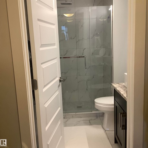 531 5151 Windermere Boulevard Sw, Edmonton, AB - Indoor Photo Showing Bathroom