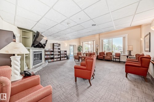 321 8802 Southfort, Fort Saskatchewan, AB - Indoor