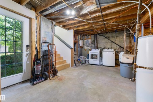6130 Highway 16, Rural Parkland County, AB - Indoor Photo Showing Basement