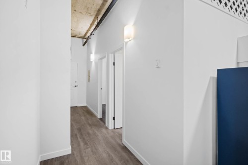 202 10024 Jasper Avenue, Edmonton, AB - Indoor Photo Showing Other Room