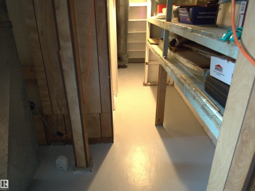 10719 152 Street, Edmonton, AB - Indoor