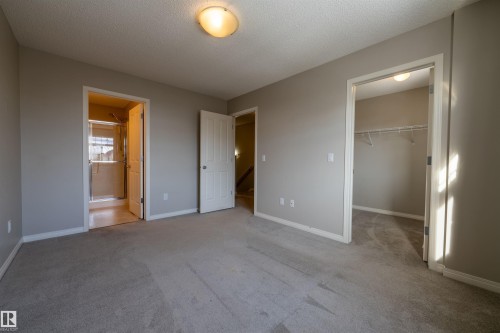 97 465 Hemingway Road, Edmonton, AB - Indoor Photo Showing Other Room