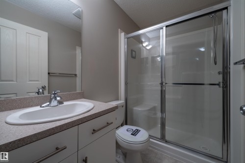 97 465 Hemingway Road, Edmonton, AB - Indoor Photo Showing Bathroom