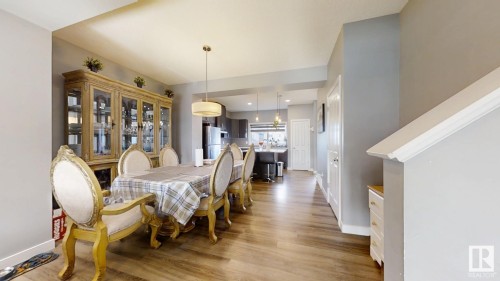 252 41 Avenue, Edmonton, AB - Indoor Photo Showing Dining Room