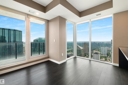 3802 10180 103 Street, Edmonton, AB - Indoor