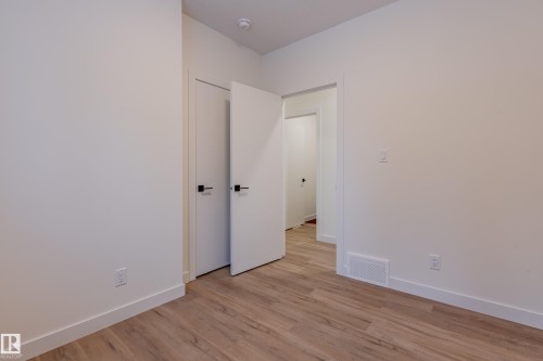 4921 50 Avenue, Legal, AB - Indoor Photo Showing Other Room