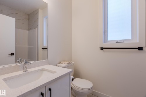 4921 50 Avenue, Legal, AB - Indoor Photo Showing Bathroom