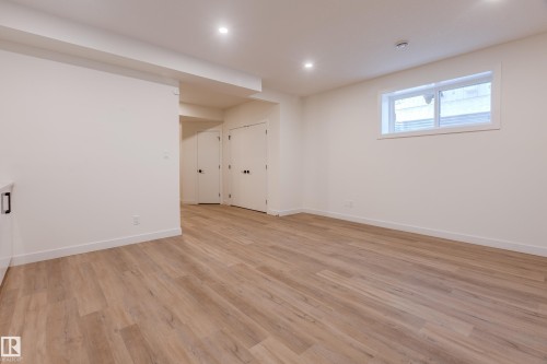 4921 50 Avenue, Legal, AB - Indoor