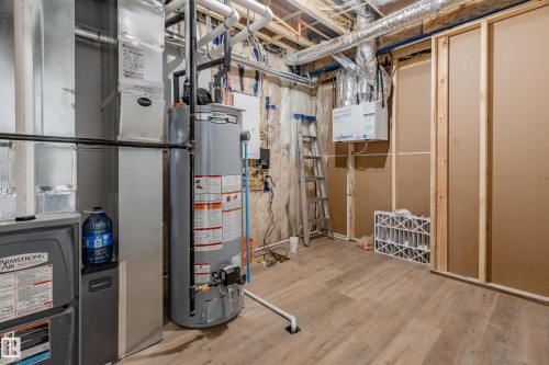 4921 50 Avenue, Legal, AB - Indoor Photo Showing Basement