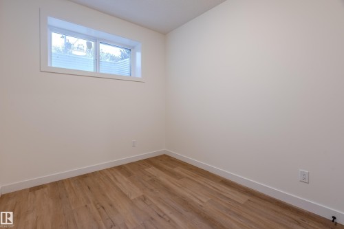 4921 50 Avenue, Legal, AB - Indoor Photo Showing Other Room