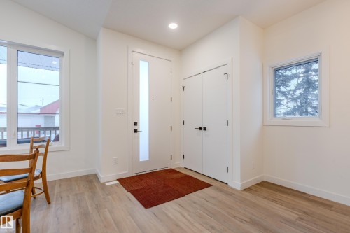 4921 50 Avenue, Legal, AB - Indoor Photo Showing Other Room